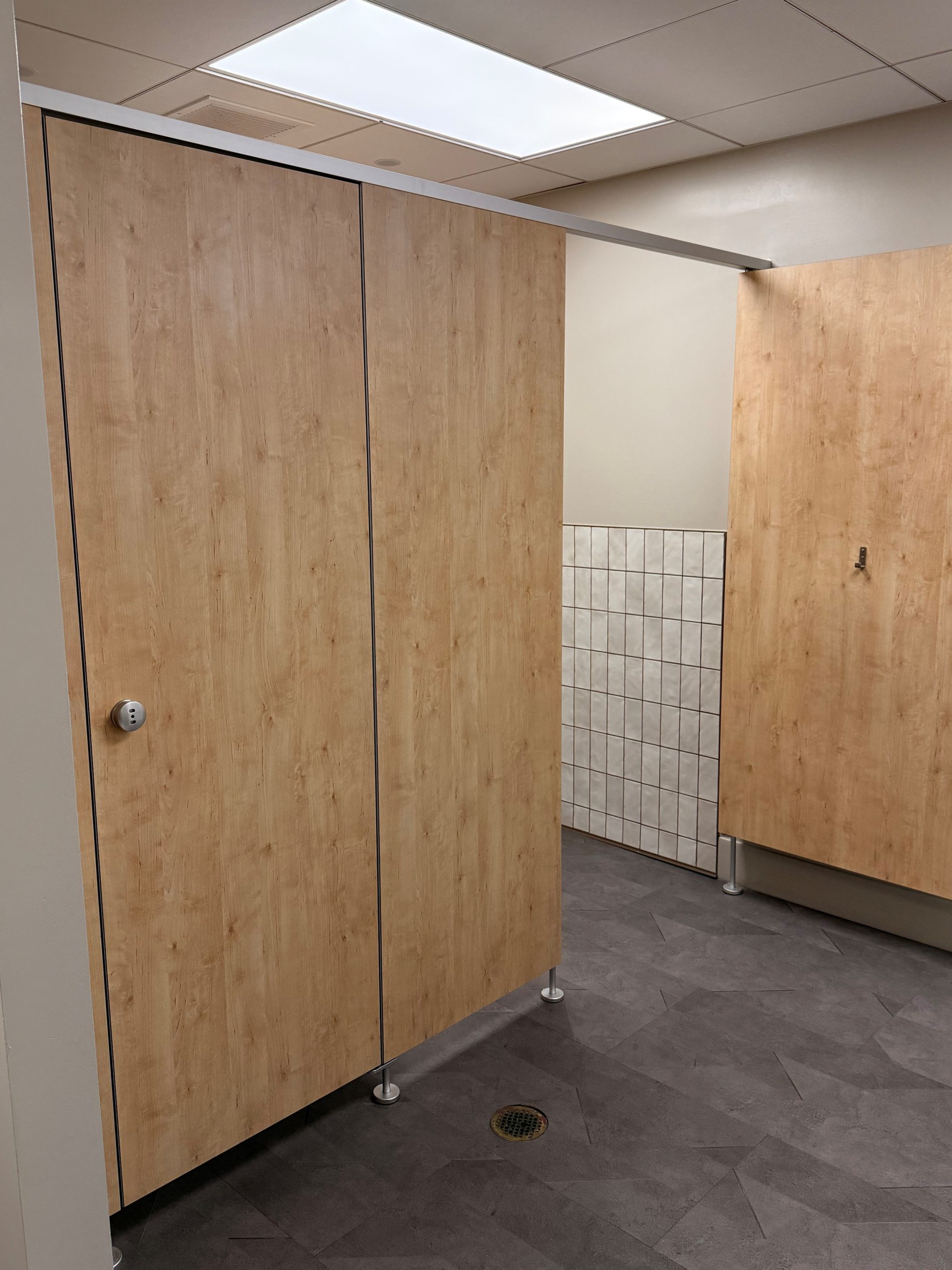 Euro partition finish detail